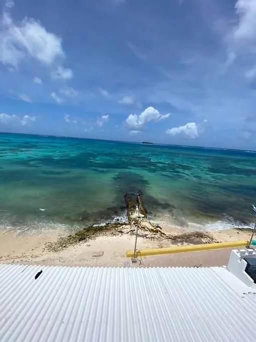 Hermoso Apartamento Frente Al Mar, San Andrés
